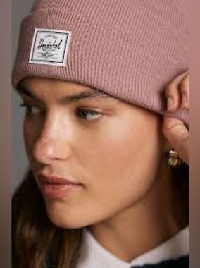 Herschel Supply Company women’s Pink Beanie Hat